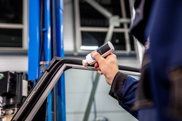 Frozen Door Weatherstrips? How To Prevent Tearing the Seal When Opening the Door